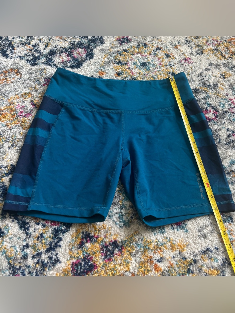 Brooks Women’s DriLayer Compression Running Shorts Blue Athletic medium 7”